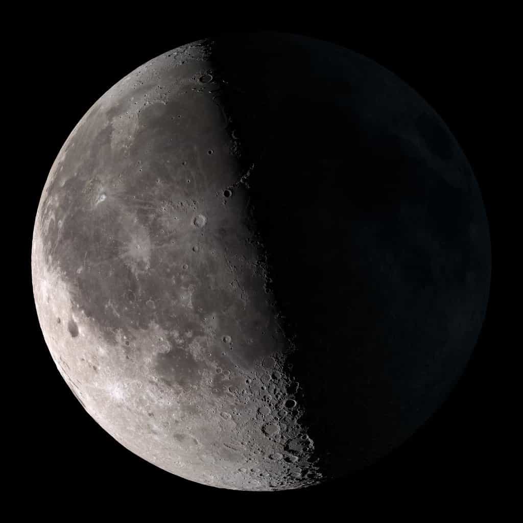 moonPic